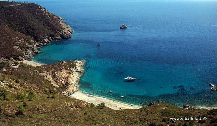 The beach of Remaiolo - Capoliveri